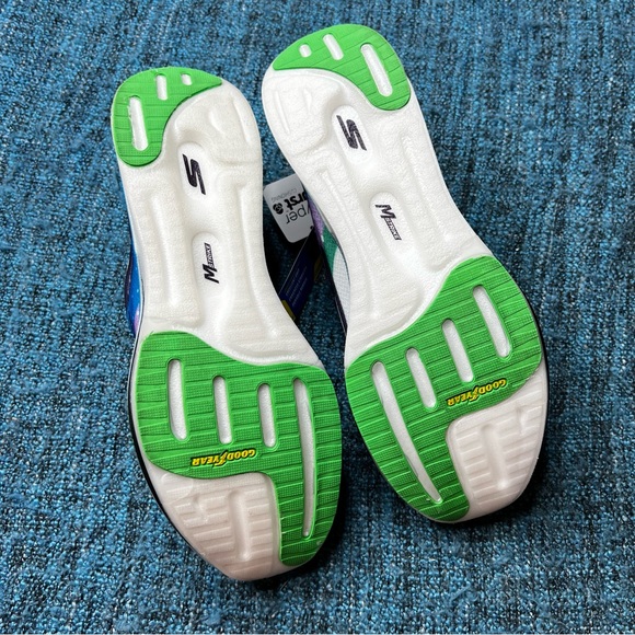 Skechers Go Run Speed Elite Running Shoes in Hyper Burst Multicolor - Picture 8 of 11